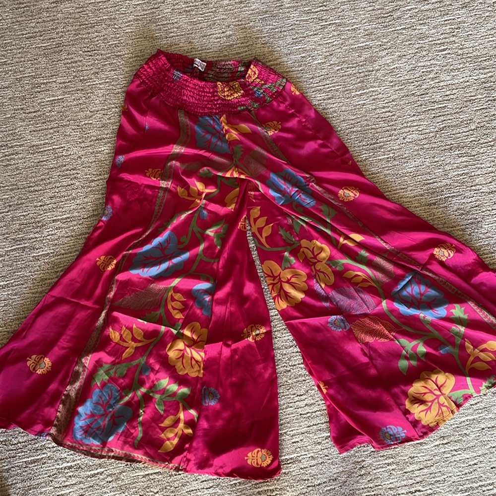 Paths of the Spirit 100% Silk Flowy Lightweight Wide Leg Pants, Size S/M 🔥RARE - Picture 7 of 9
